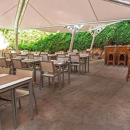 Casa Hotel